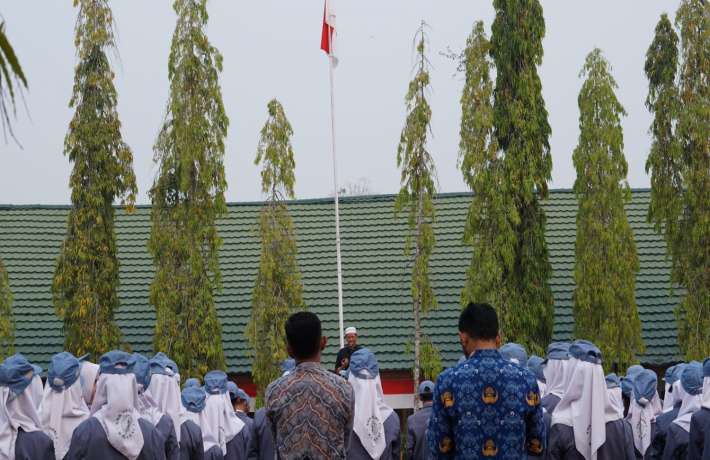 UPACARA BENDERA 02 OKTOBER 2023