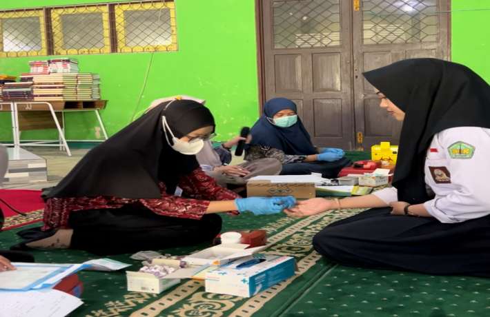 Screening Anemia Remaja Putri SMK Negeri 1 Barabai oleh Puskesmas Barabai